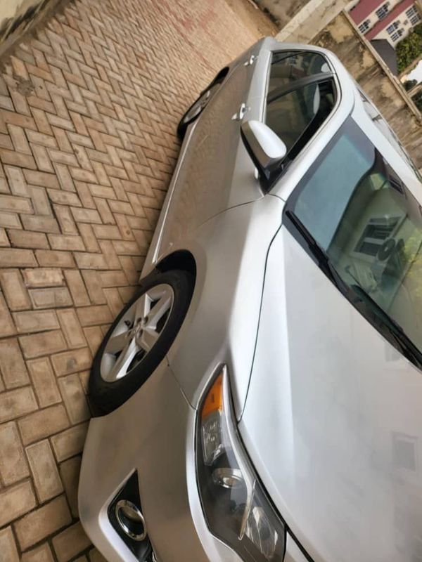 Thumbnail 9 of 2012 Toyota Camry SE